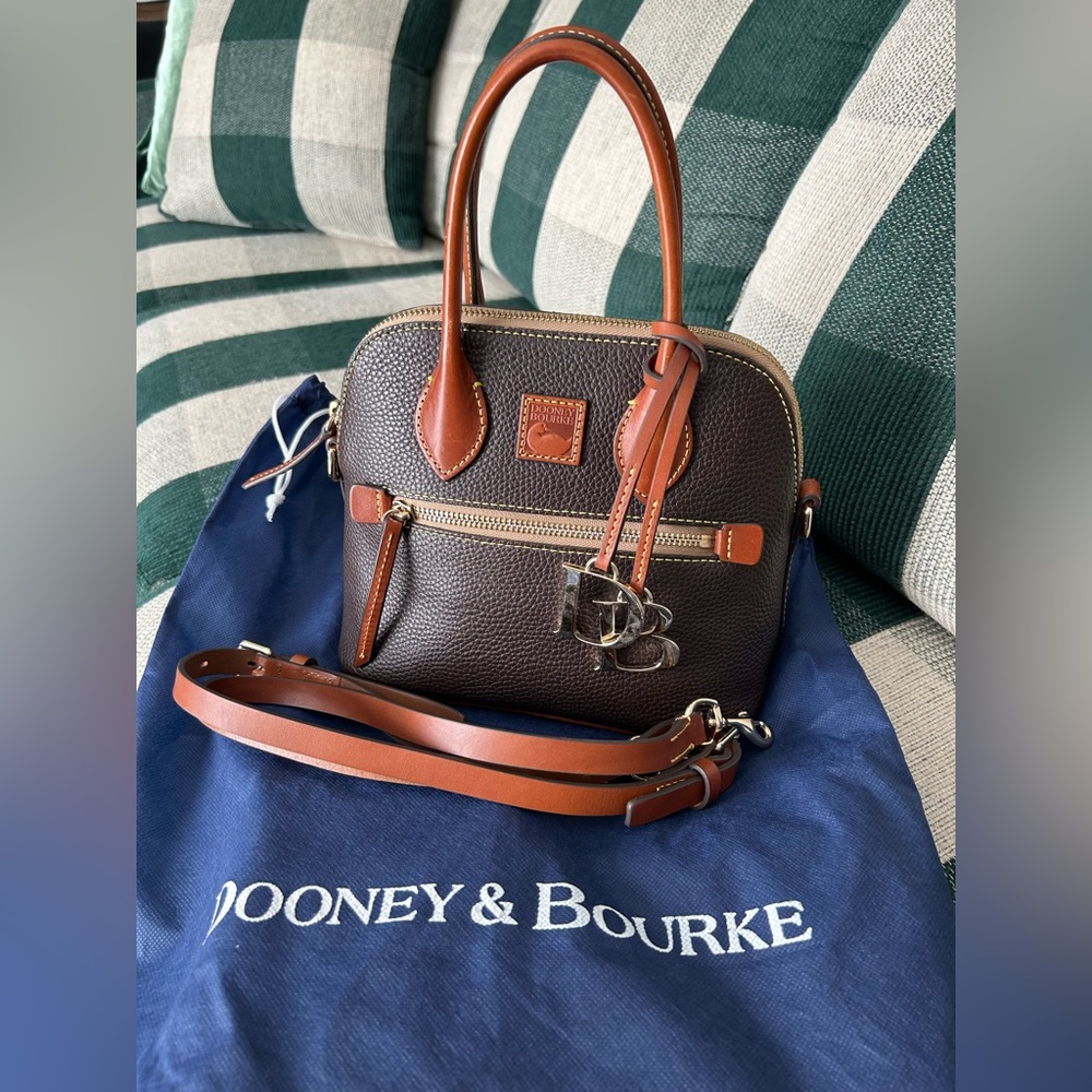 Dooney & Bourke Handbag